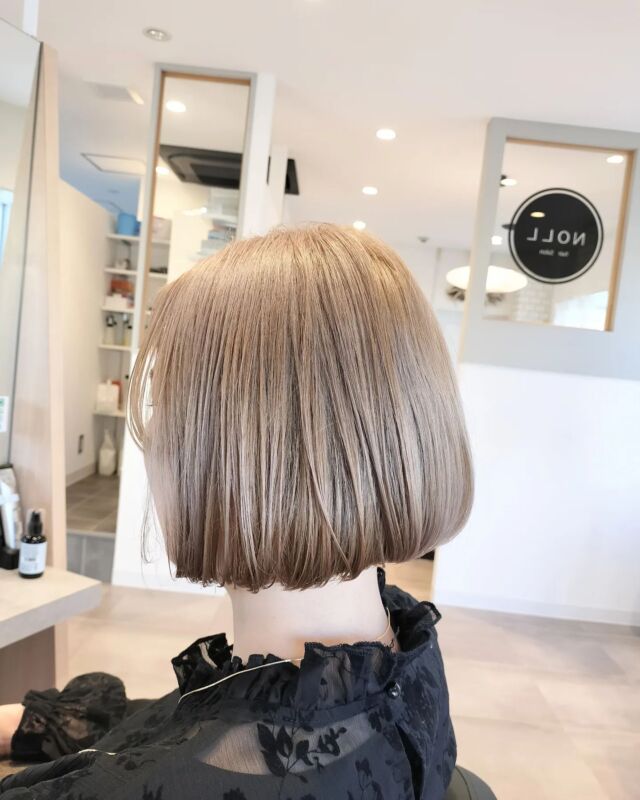 【千葉美容室】
お客様スタイル✂️💆

西千葉NOLL（ノル）

◆30代～50代リアルサロンワークスタイル💆
・
・
◇時短ヘア
◇もちの良い
◇再現性の高い
【西千葉駅徒歩5分】30代～50代似合わせショートヘア ・ボブ✂️
千葉でショートヘア・ボブでお悩みでしたら是非私オナギにお任せ下さい🤭

kazuhiro-onagi.com 　
小梛　一洋
◇◇◇◇◇◇◇◇◇◇◇◇◇
西千葉NOLL

ご予約はトップページURLからのご予約。またはDMを頂けたらこちらでご予約させて頂きます💡
お気軽にどーぞ☝️

#千葉#千葉駅#千葉市美容室#千葉駅美容室#千葉美容師#西千葉#西千葉美容室#ヘアスタイル  #大人女子#大人可愛い#素敵女子#ナチュラル#ナチュラルスタイル#ショート#ショートヘア#ショートカット#ショートスタイル#ショートボブ#ボブ#大人ショート#大人ショートボブ#耳かけショート #白髪染め #ハンサムショート#ミニボブ#外ハネ #ミニボブ#脱白髪染め#脱白髪染めハイライト